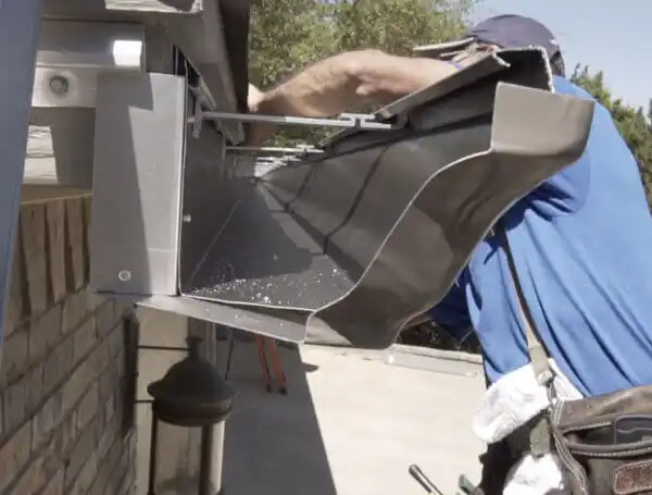 gutter services Wray